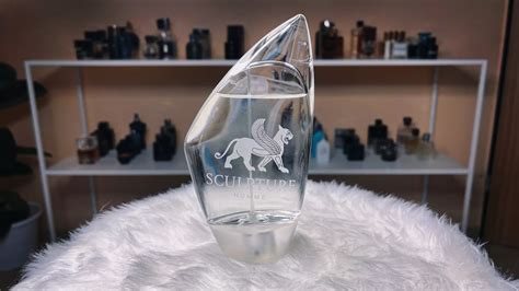 Sculpture (Nikos Parfums) || Review - Olfactory Ambition