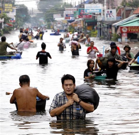 Naturkatastrophe Kampf Um Bangkok Thailand Versinkt In Der Flut WELT