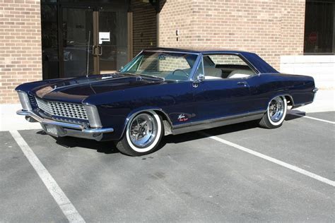 65 Buick Riviera Gs - Design Corral