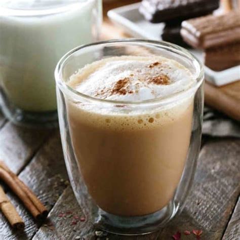 Blissful Five Minute Tea Latte Recipe - Jessica Gavin