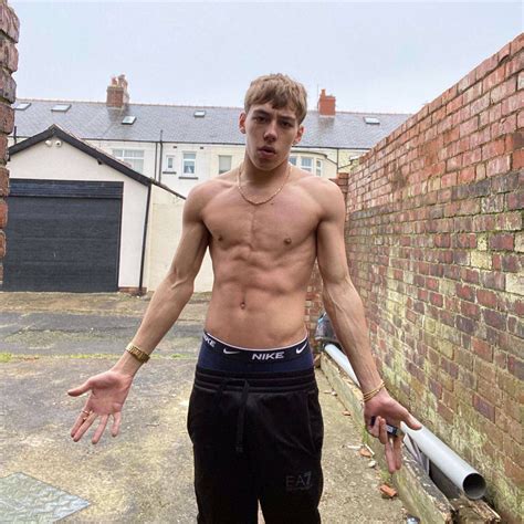 Fag4 CHAV THUG SUPREMACY: December 2023