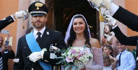 Luisa Corna Sposa Il Suo Carabiniere Stefano Giovino Matrimonio A