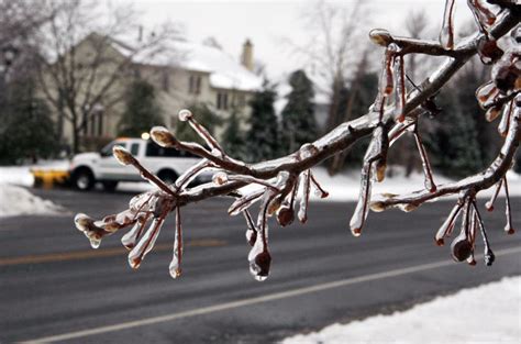 North Carolina Braces For More Ice Rain With Winter Storm