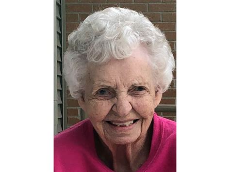 Helen Johnson Obituary 2021 Hopedale Il The Pantagraph