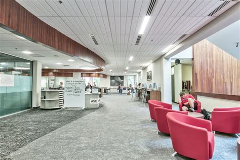 Valdosta State Odum Library Academic Support Center – Gladwin Vaughn