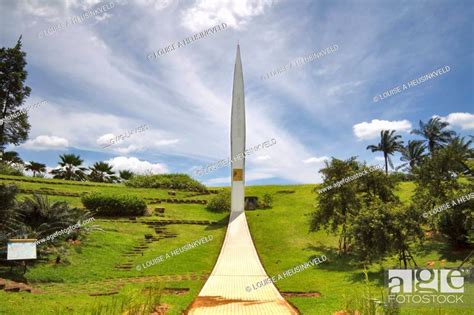 SUNDIAL AT TAMAN BOTANI PUTRAJAYA, Stock Photo, Picture And Rights ...