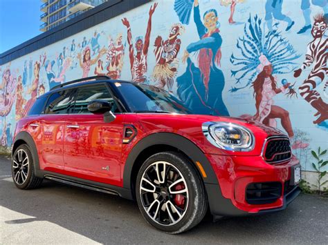 Mini Cooper Countryman JCW: A Ride That POPS! - A Girls Guide to Cars