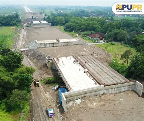 Update Pembangunan Tol Solo Jogja Bandara Yia Seksi Dan