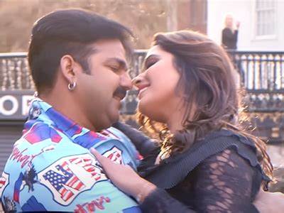 Hum Hain Rahi Pyar Ke Pawan Singh And Kajal Raghwani S Romantic Song