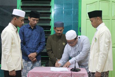 Pelantikan Pengurus Firqah 20232024 Berlangsung Khidmat Pondok