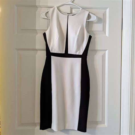 White House Black Market Black White Sheath Dress Gem