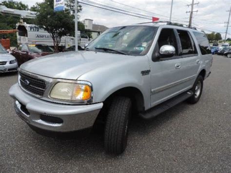 Buy Used 1998 FORD EXPEDITION XLT NO RESERVE TWO OWNERS NO ACCIDENTS