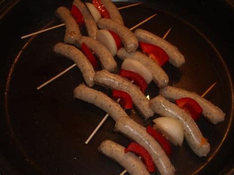 Bratwurst Spieße Rezept mit Bild kochbar de