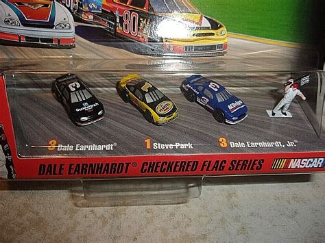 Winners Circle Micro Machines NASCAR 1999 Dale Earnhardt Sr Jr Steve