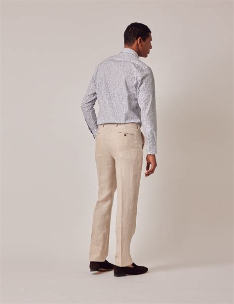 Leinenhose Tailored Fit Unges Umt Bundfalte Creme Hawes Curtis