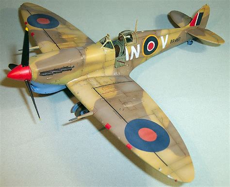 Supermarine Spitfire Mk VB Trop By Anthony Manzoli Tamiya 1 48