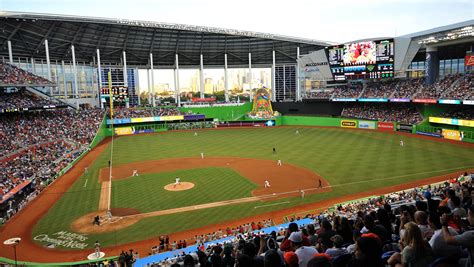 Stadium countdown: Marlins Park has many allures