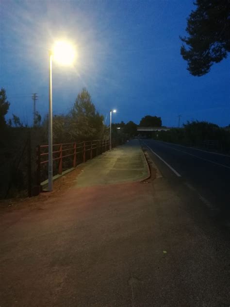 Canvi complet dil luminació al carril bici de la carretera Ondara