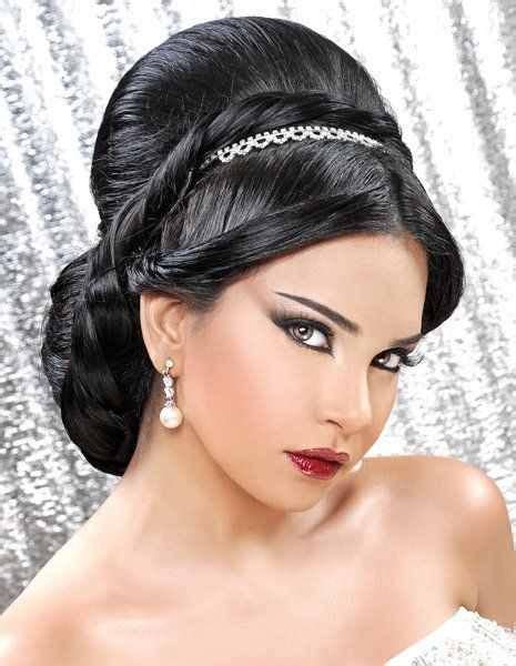 Pin By Anguela Silva On Arabic Makeup And Hairstyles Hair Styles