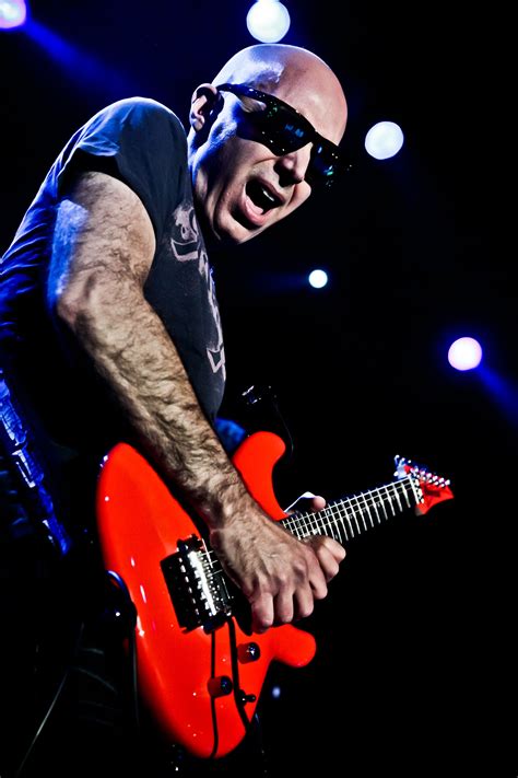 Joe Satriani Wallpaperguitaristmusicianguitarperformancemusic