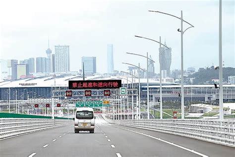 港車北上 年底准電子申請