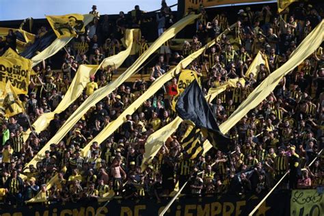 Pe Arol Le Gan A Nacional En El Campe N Del Siglo Por El Cl Sico