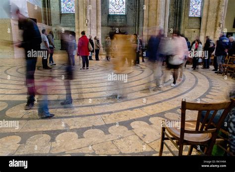 Chartres Cathedral labyrinth Stock Photo - Alamy