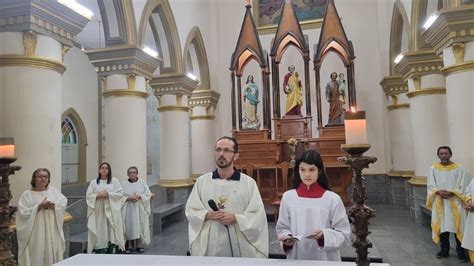 Décima quinta noite do mês Mariano na igreja matriz de São Pedro