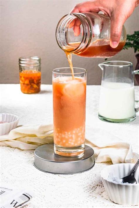 Lychee Bubble Tea An Easy Lychee Boba Tea Recipe The Flavor Bells