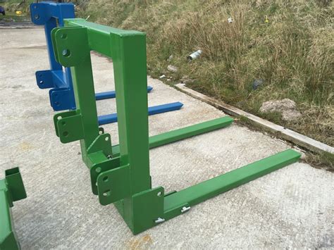 Tractor Forks Attachment (1.5Ton SWL - Fold Up Forks) - Multec Ltd