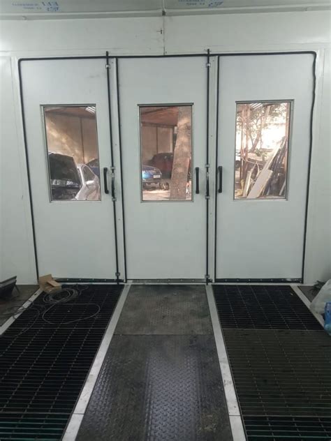 Steel Garage Paint Booth Automation Grade Manual Booth Size X