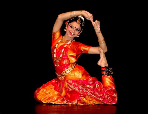 Bharatanatyam Wallpapers - Top Free Bharatanatyam Backgrounds ...