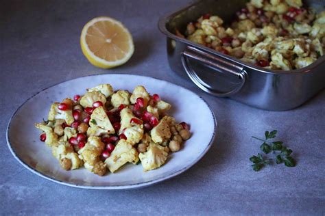 Blumenkohl Kichererbsen Salat Vegetastisch