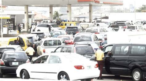 Petrol Scarcity Protesters Block Lagos Benin Expressway