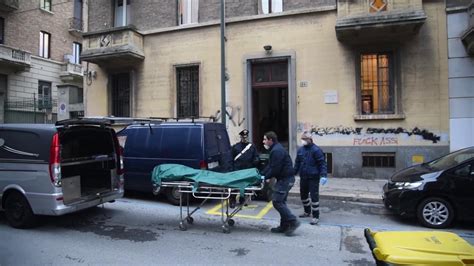 Torino Pensionato Ucciso In Appartamento A San Salvario I Carabinieri