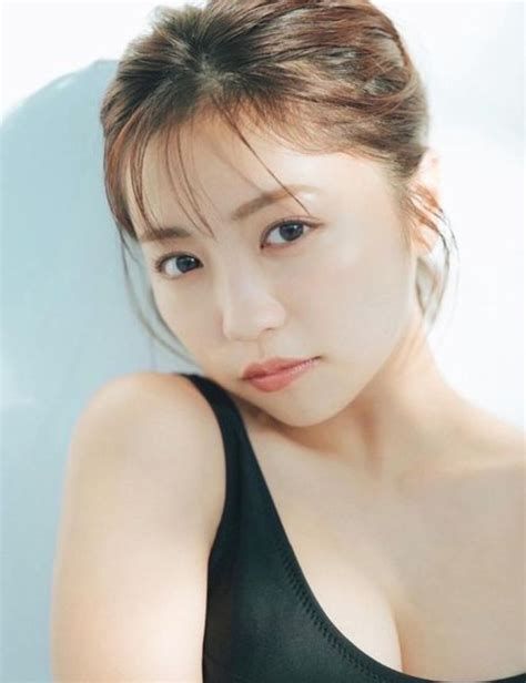 大原優乃、水着＋ブーツのセクシーショット 2枚目の写真・画像 Rbb Today