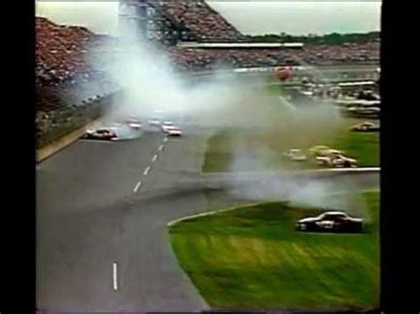 vintage nascar wreck video (about 10 minutes) | OLD NASCAR CRASHES - YouTube | Car crash, Nascar ...