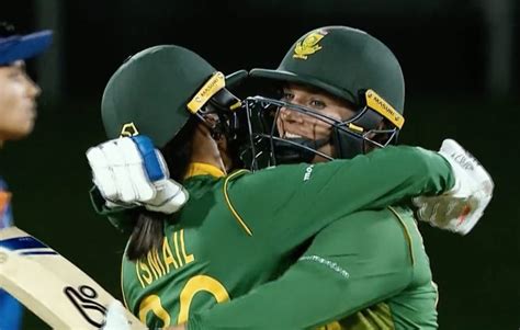 SA Women’s Cricket Team Head to World Cup Semi-Finals After Nail-Biting ...