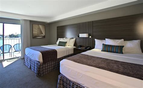 Executive Inn And Suites Rooms Pictures And Reviews Tripadvisor