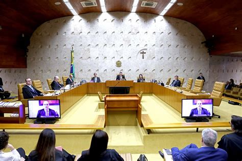 Stf Forma Maioria Para Ampliar Foro Privilegiado Voto De Barroso E