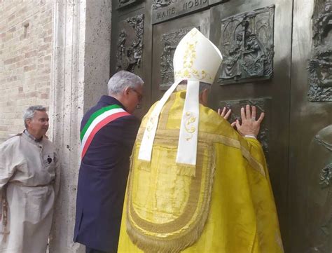 Dopo Il Lungo Restauro Riapre La Chiesa Del Miracolo Eucaristico Sant