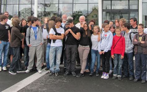 Kerdeozer Un groupe de jeunes Corses reçu à la mairie Le Télégramme