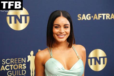 Vanessa Hudgens Sexy 73 Photos Sexy Youtubers🔥