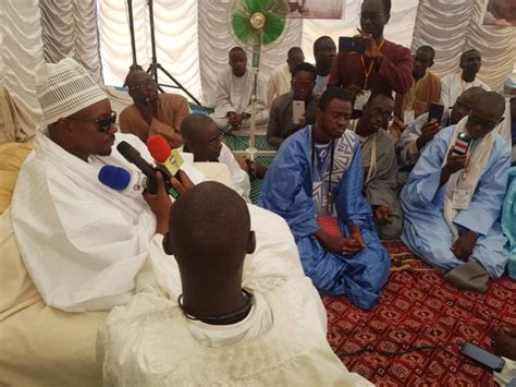 Images Cheikh Bassirou Mbacké Abdou Khadre Mbacké Reçu à Lucad Par