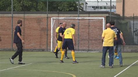 CALCIO CAMMINATO LE VECCHIE GLORIE MODENESI TORNANO A SFIDARSI PER