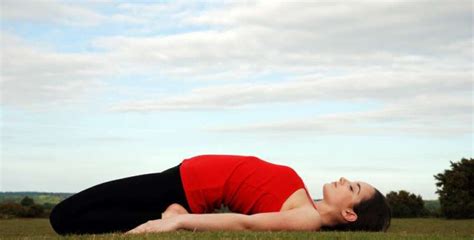 Supta Vajrasana (Sleeping Thunderbolt Pose) Steps and Benefits