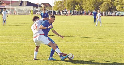 Crișul Sântandrei primește vizita liderului FC Bihor și Lotus joacă în