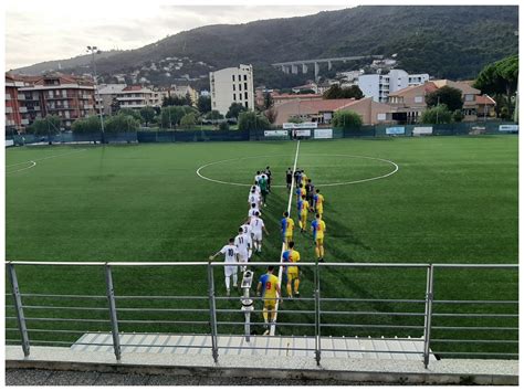 Calcio Eccellenza Costantini Show L Imperia Batte La Cairese