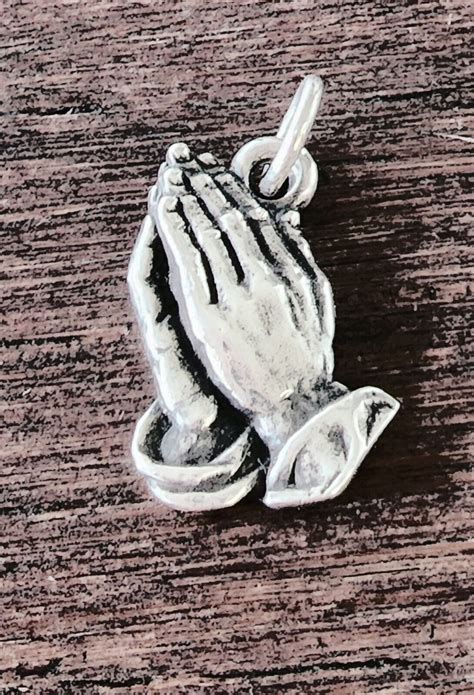 Retired James Avery Praying Hands Charm Or Pendant Ne Gem