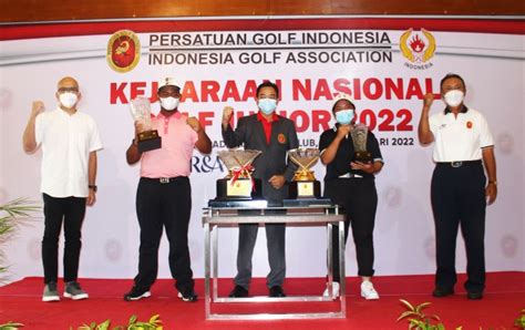 Rayhan Dan Rayi Berjaya Di Kejurnas Golf Junior Golfjoy